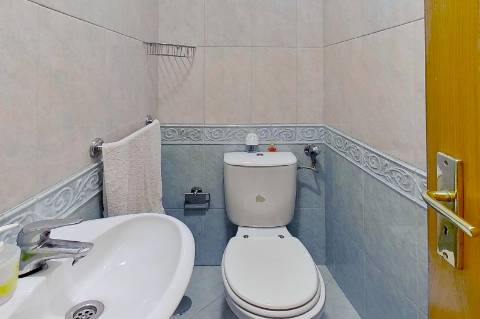 Moradia T4 em Mafamude - perto do Hospital de Gaia (Santos Silva)