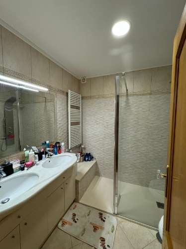 Moradia T4 em Mafamude - perto do Hospital de Gaia (Santos Silva)