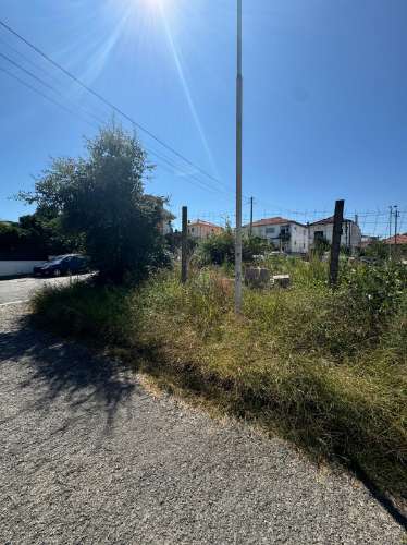 Terreno para construção - Oliveira do Douro (Vila Nova de Gaia)