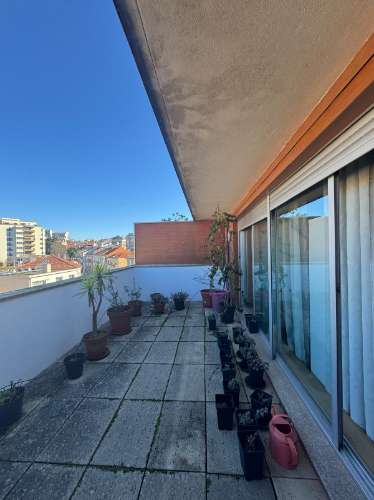 Duplex T4 de luxo a 300m da Rotunda da Boavista - Porto