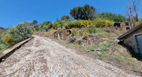 Quinta no Douro com Projeto Hoteleiro | Vista Rio | Praia Privativa | Sebolido