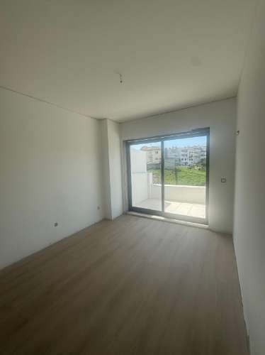 Moradia T4 em Gondomar - Totalmente Remodelada com Qualidade Premium | Disponível em Julho!