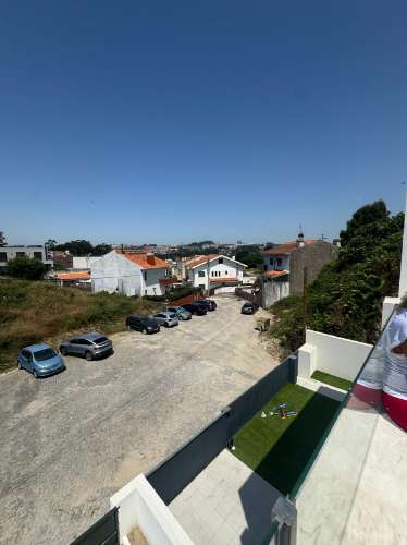Moradia T4 em Gondomar - Totalmente Remodelada com Qualidade Premium | Disponível em Julho!