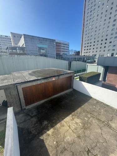 Moradia Independente para Arrendamento na Avenida da Boavista, Porto