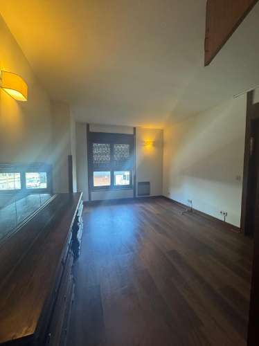 Moradia Independente para Arrendamento na Avenida da Boavista, Porto