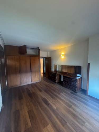 Moradia Independente para Arrendamento na Avenida da Boavista, Porto