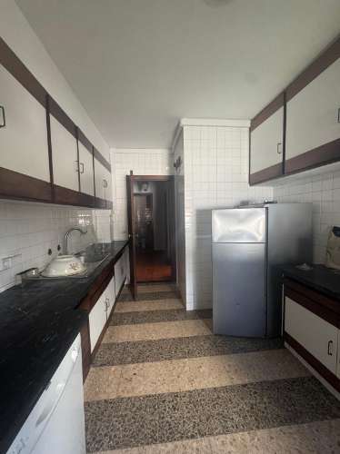 Moradia Independente para Arrendamento na Avenida da Boavista, Porto