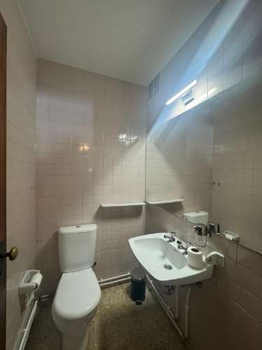 Moradia Independente para Arrendamento na Avenida da Boavista, Porto