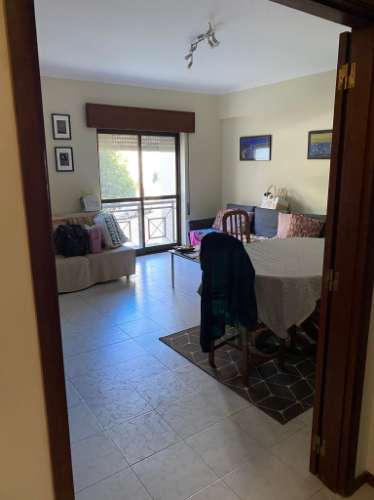 Apartamento T4 com 2 Garagens Fechadas - Vila Franca de Xira (Alverca do Ribatejo)