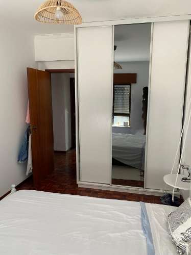 Apartamento T4 com 2 Garagens Fechadas - Vila Franca de Xira (Alverca do Ribatejo)