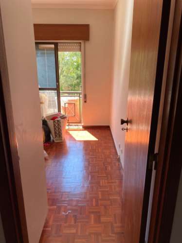 Apartamento T4 com 2 Garagens Fechadas - Vila Franca de Xira (Alverca do Ribatejo)