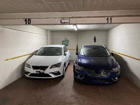 Apartamento T4 com 2 Garagens Fechadas - Vila Franca de Xira (Alverca do Ribatejo)