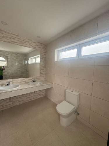 Moradia T3 Renovada perto da praia - Arcozelo para arrendamento