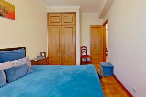 Apartamento T2 com terraço e churrasqueira - Mafamude, Vila Nova de Gaia