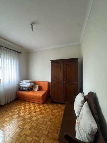 Moradia T4 com garagem para 2 carros, salão e jardim | Valbom - Gondomar