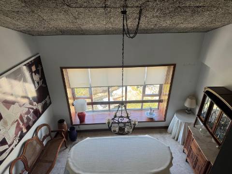 Duplex T3 com terraço e vistas de rio - Praça das Flores, Porto