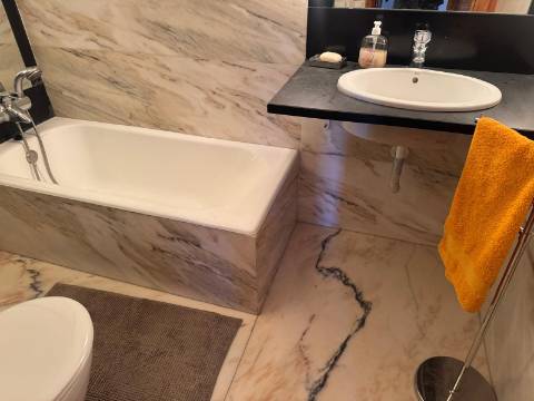 Duplex T3 com terraço e vistas de rio - Praça das Flores, Porto