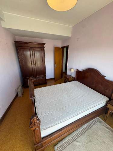 Duplex T3 com terraço e vistas de rio - Praça das Flores, Porto