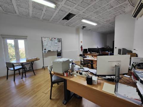 Moradia isolada, 434m², Sanfins - Santa Maria da Feira