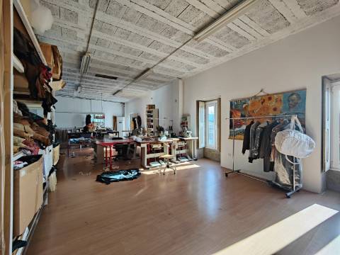 Moradia isolada, 434m², Sanfins - Santa Maria da Feira