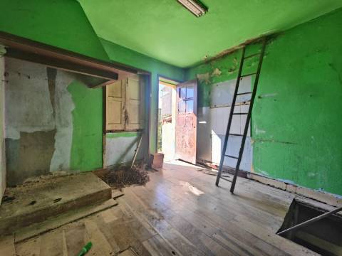 Moradia para Restaurar