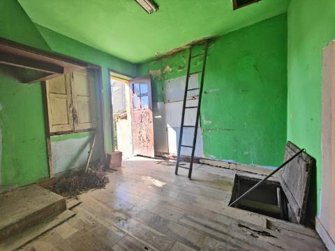 Moradia para Restaurar