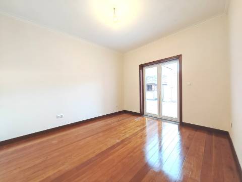 Moradia Térrea em Perosinho, Vila Nova de Gaia