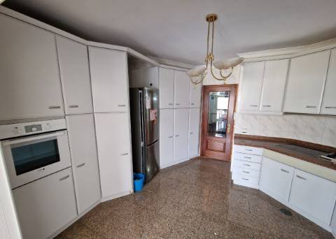 Moradia t2 em zona residencial muito requisitada