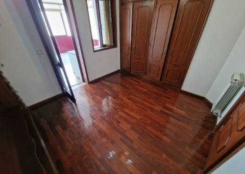 Moradia t2 em zona residencial muito requisitada