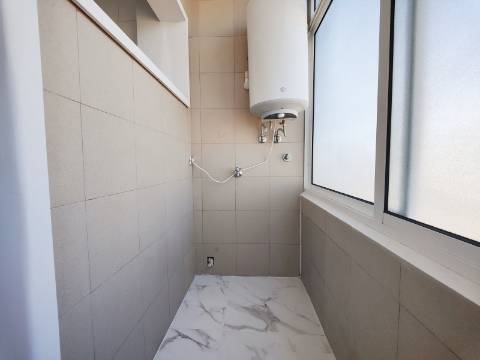 Apartamento T3 Remodelado, São João da Madeira