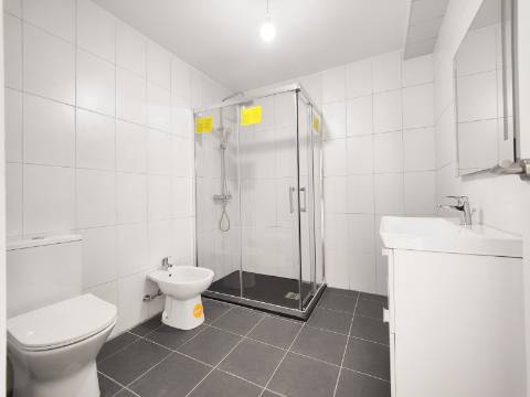 Apartamento T3 Remodelado, São João da Madeira