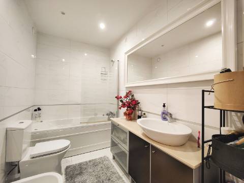 Apartamento T4 com 161m2 em Santa Maria da Feira