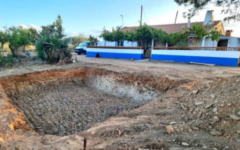 Monte Tipicamente Alentejano - 13 hectares - Baixo Alentejo (Vila Verde de Ficalho)