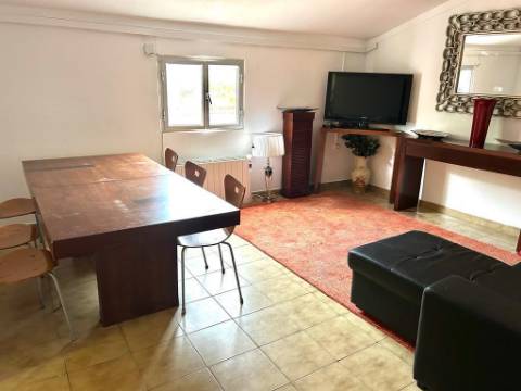 Monte Tipicamente Alentejano - 13 hectares - Baixo Alentejo (Vila Verde de Ficalho)