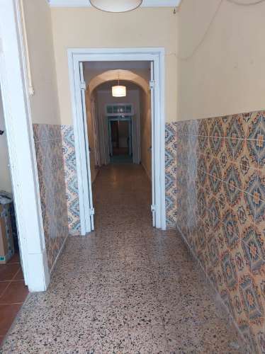 Moradia Ampla para Recuperar- Centro de Ferreira do Alentejo