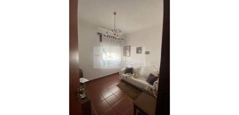 Moradia T2 pronta a habitar