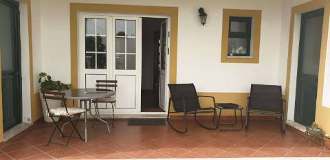 Magnífica Moradia T4 com Quintal - Vale de Vargo (Serpa)