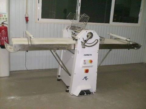 Armazém industrial - PADARIA em Vila Nova de São Bento