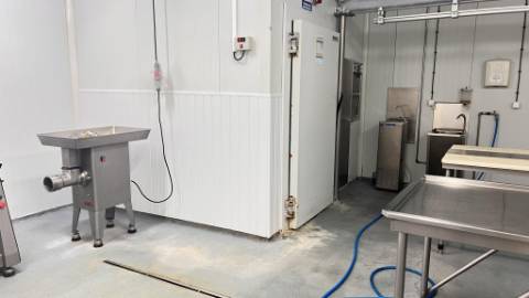 Fábrica pronta a laboral - SETOR ALIMENTAR