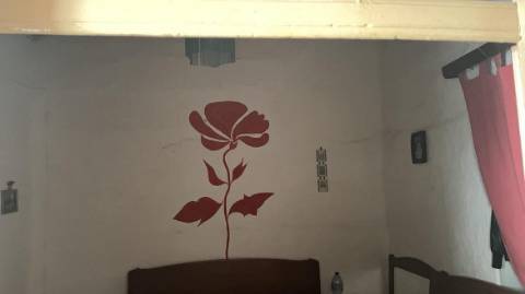 Moradia T3 para recuperar em Vila Nova de São Bento