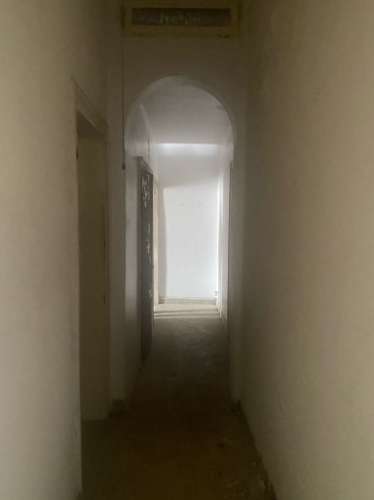 Moradia Ampla por recuperar - localização central na cidade de Beja