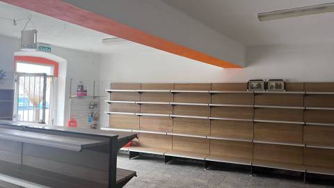 Espaço Comercial - área de 51,3 m² e alvará de comércio e serviços