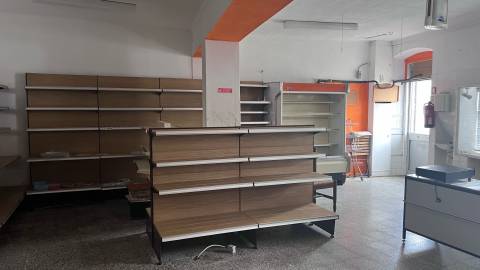 Espaço Comercial - área de 51,3 m² e alvará de comércio e serviços