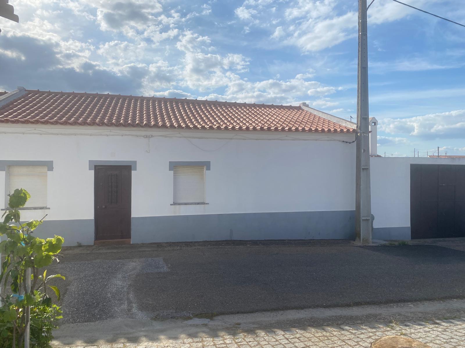 Vivenda em Vale de Vargo