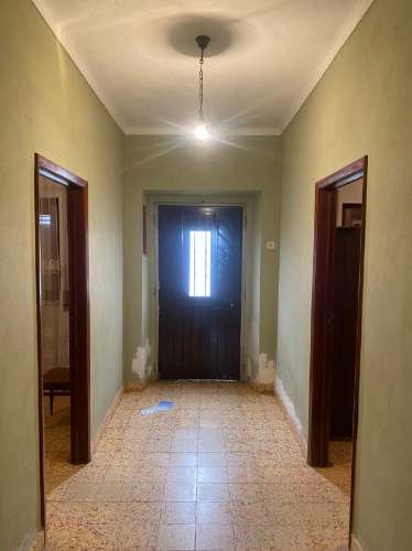 Vivenda em Vale de Vargo