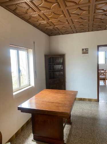 Vivenda em Vale de Vargo