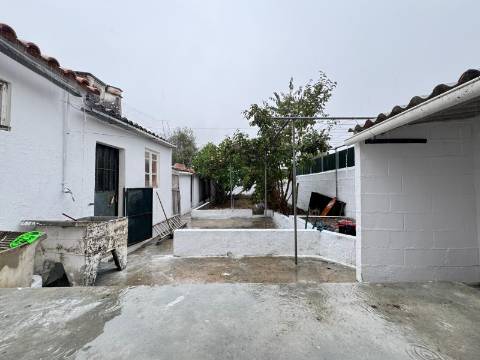 Moradia T5 zona de Monforte - recentemente remodelada