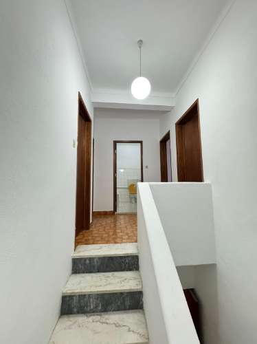 Moradia T5 zona de Monforte - recentemente remodelada