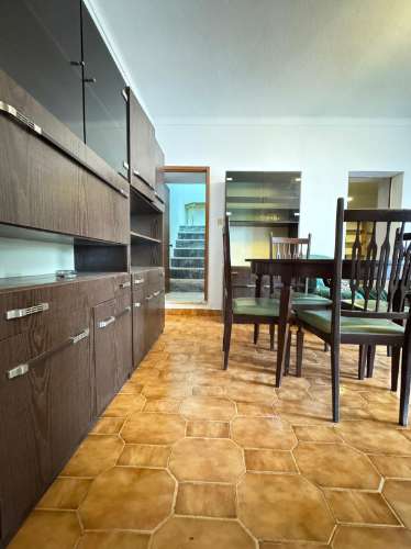 Moradia T5 zona de Monforte - recentemente remodelada