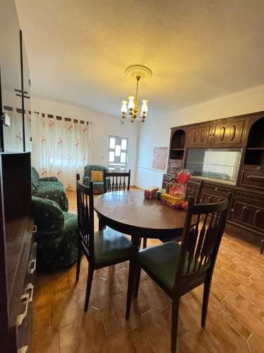 Moradia T5 zona de Monforte - recentemente remodelada